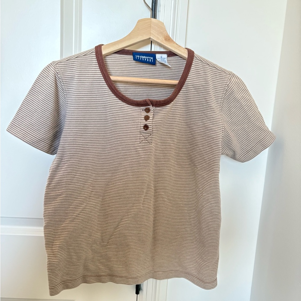3/$35 💸Vintage Brown Stripped Cotton Henley Tee
